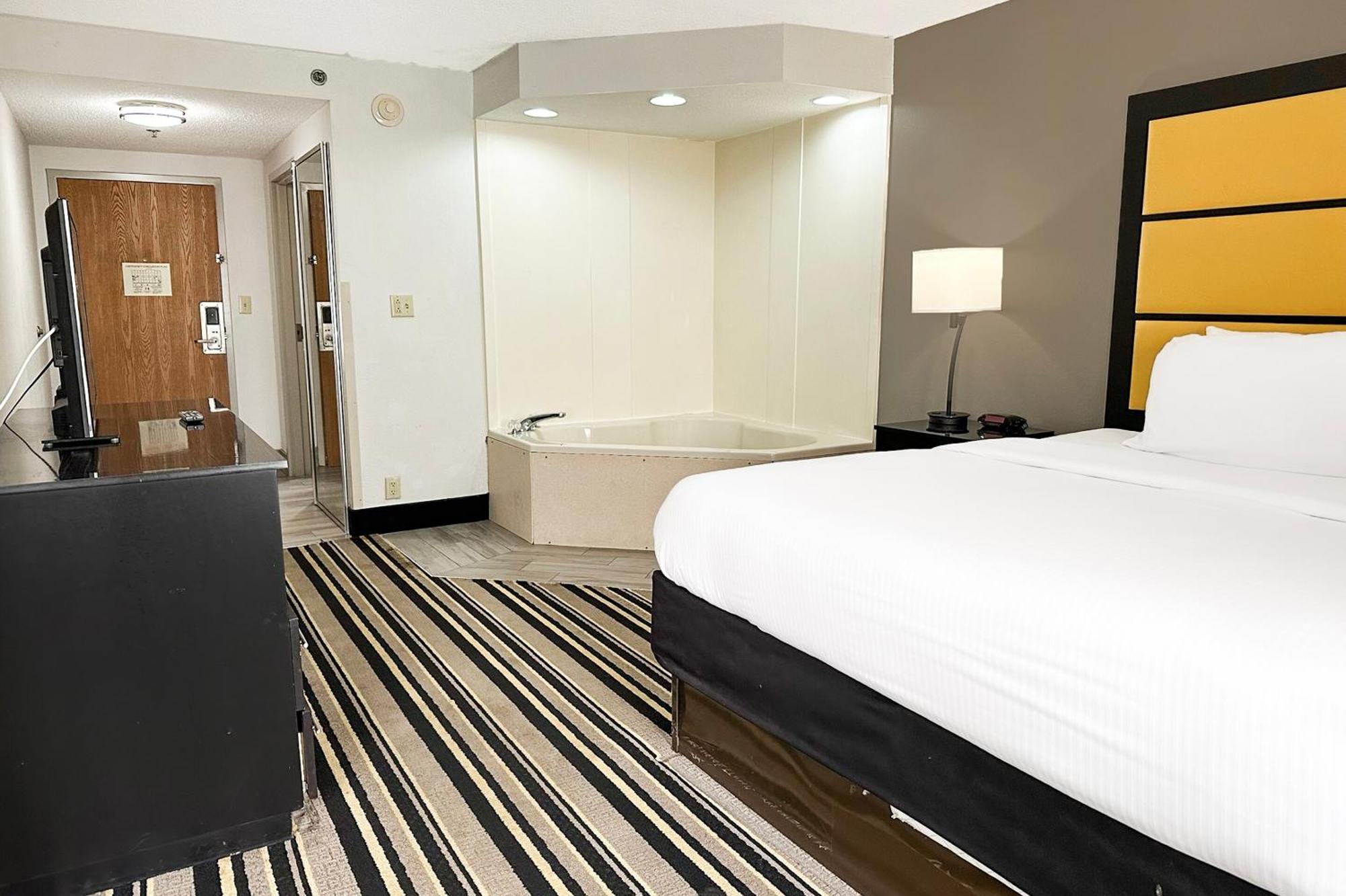 Oyo Townhouse Jackson - Ridgeland Hotel Екстериор снимка